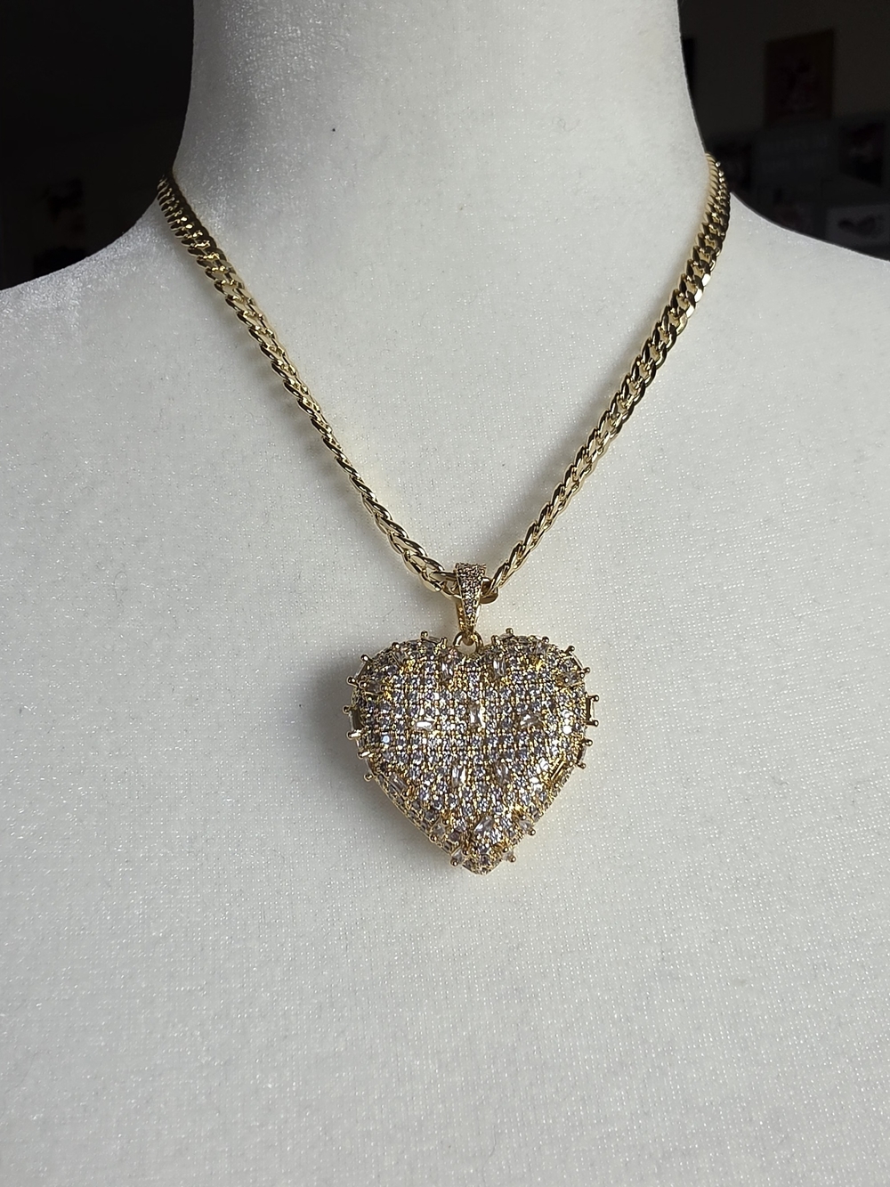 Hermosa Cadena Con Dije Corazon Oro Laminado 14k